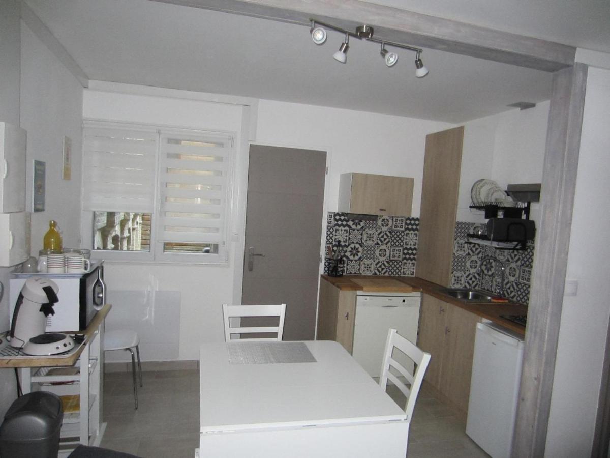 Ferienwohnung Studio Hyper Centre Avec Terrasse A 1 Rue De La Plage Et2 Dieppe Exterior foto